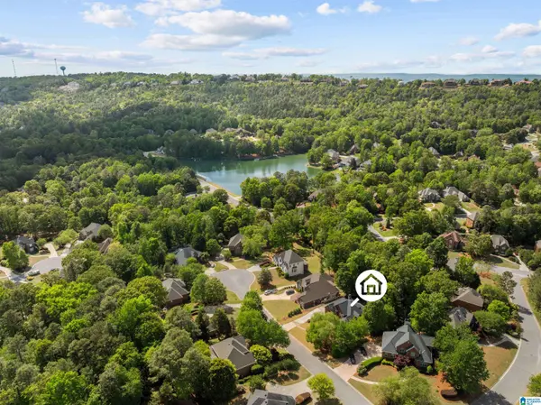 1006 FAIRMONT CIRCLE, Birmingham, AL 35242