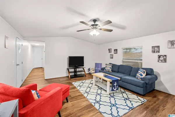 135 CANARY CIRCLE, Pell City, AL 35128