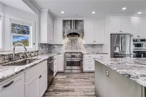 1622 Twelfth ST, Rockport, TX 78382