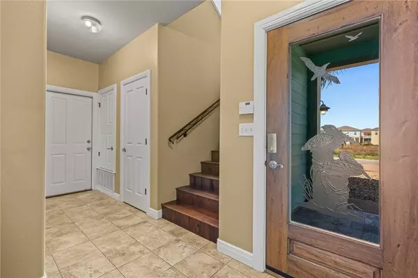 227 Windjammer RD, Rockport, TX 78382