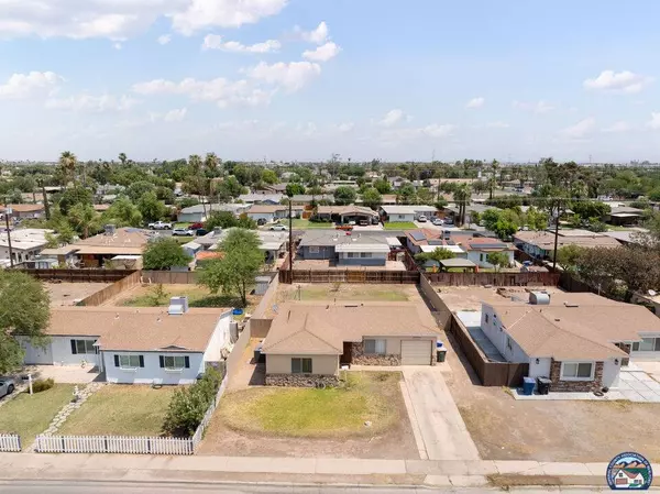 646 Aurora Dr, El Centro, CA 92243