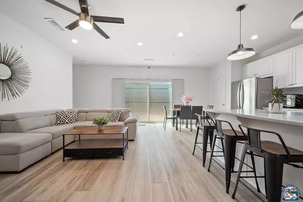 631 Las Villas St, Imperial, CA 92251