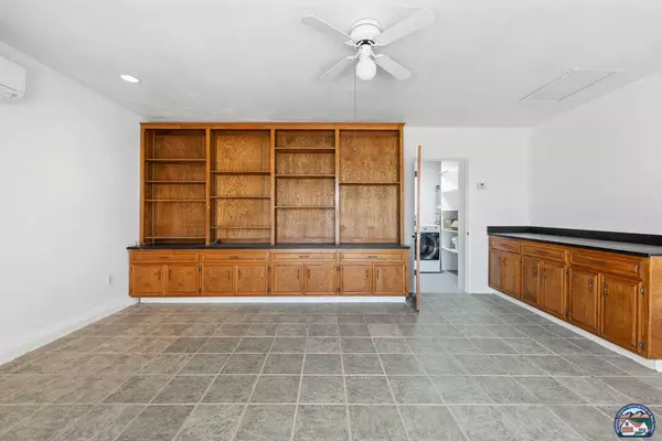 1360 W Evan Hewes Hwy, Seeley, CA 92273