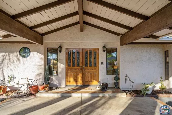 2412 Deland Dr, Alpine, CA 91901