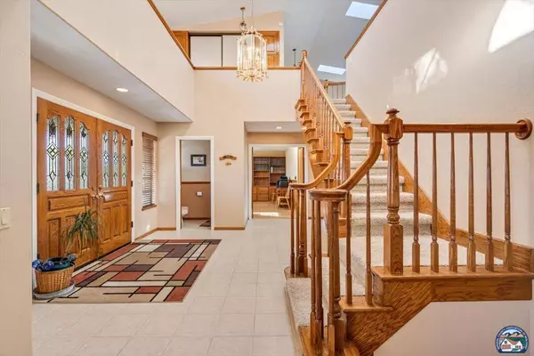 2412 Deland Dr, Alpine, CA 91901