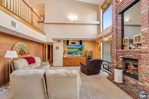 2412 Deland Dr, Alpine, CA 91901