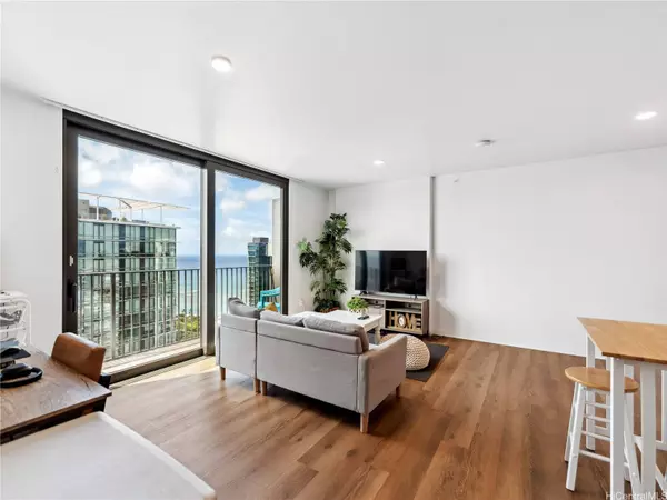 987 Queen ST #4112, Honolulu, HI 96814