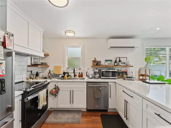 1436 10th AVE, Honolulu, HI 96816