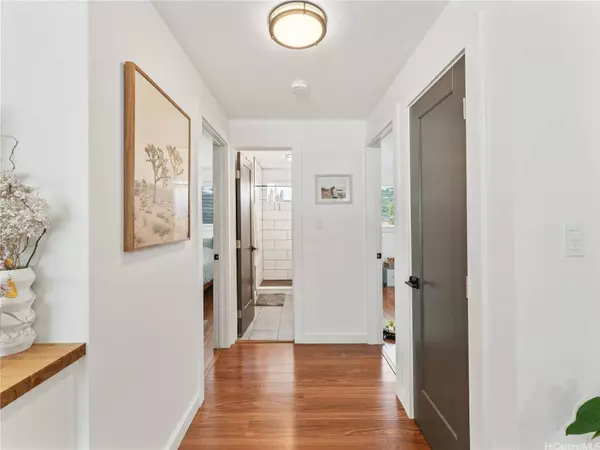 1436 10th AVE, Honolulu, HI 96816