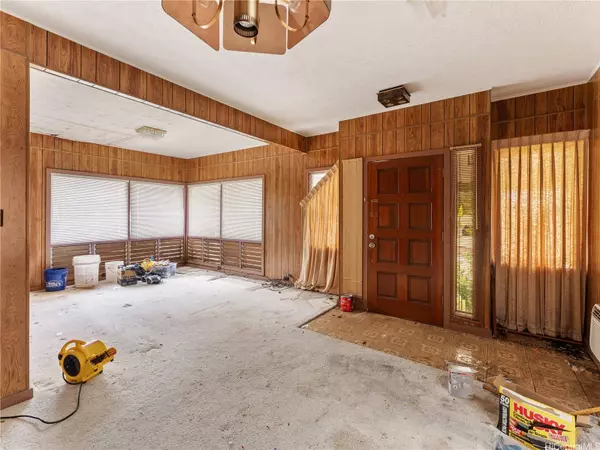 1934 Pauoa RD, Honolulu, HI 96813