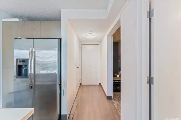 7000 Hawaii Kai DR #2610, Honolulu, HI 96825