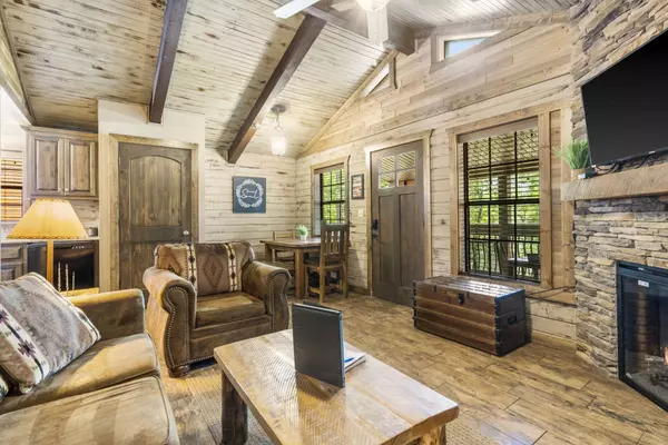 26 Cave Lane #10, Indian Point, MO 65616