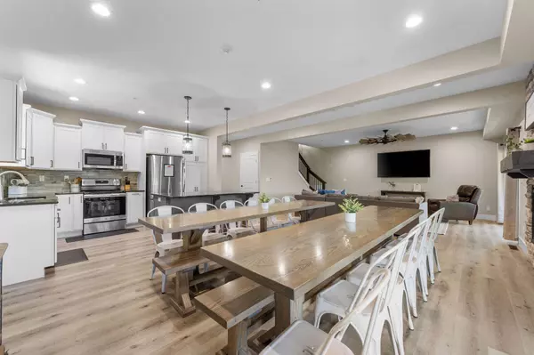 390 Lake Front Drive, Branson, MO 65616