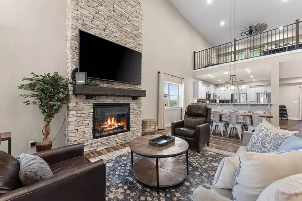 440 Lake Front Drive, Branson, MO 65616