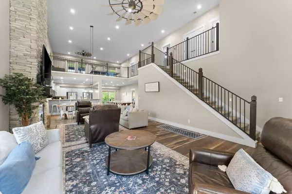 440 Lake Front Drive, Branson, MO 65616