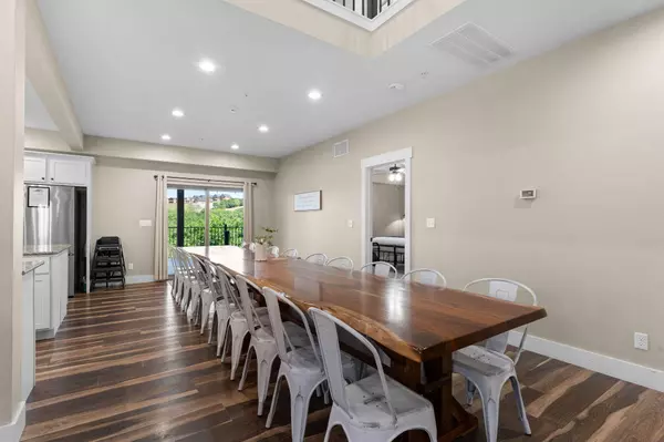 440 Lake Front Drive, Branson, MO 65616