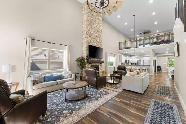 440 Lake Front Drive, Branson, MO 65616