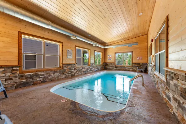 440 Lake Front Drive, Branson, MO 65616