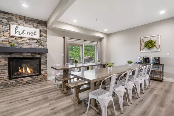 400 Lake Front Drive, Branson, MO 65616