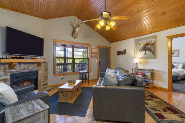 76 Bells Avenue #98, Branson West, MO 65737