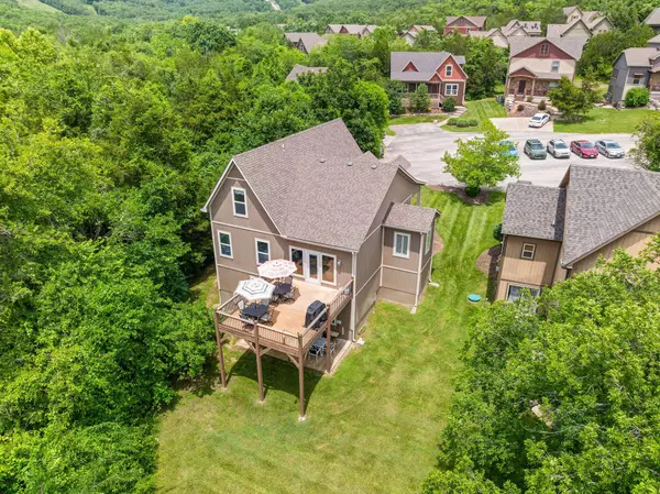 208 Streamside Drive #25, Hollister, MO 65672