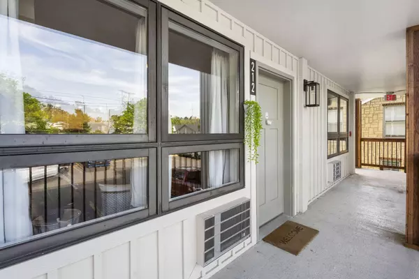 405 Veterans Boulevard #212, Branson, MO 65616