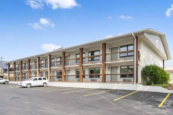 405 Veterans Boulevard #108, Branson, MO 65616