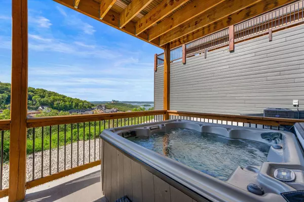 181 Chateau Mountain Drive, Branson, MO 65616