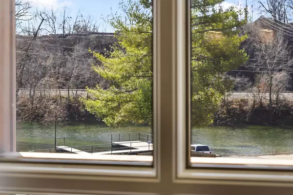 403 Veterans Boulevard #208, Branson, MO 65616