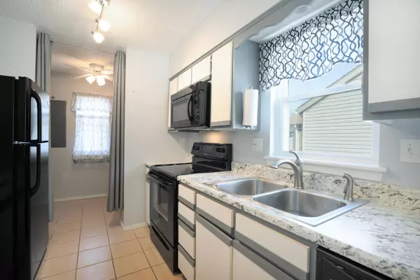 2529 State Highway 176 #A9, Rockaway Beach, MO 65740