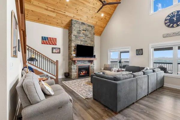 227 Songbird Circle #10, Indian Point, MO 65616