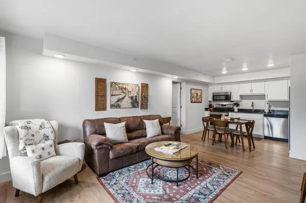 403 Veterans  Blvd #304, Branson, MO 65616