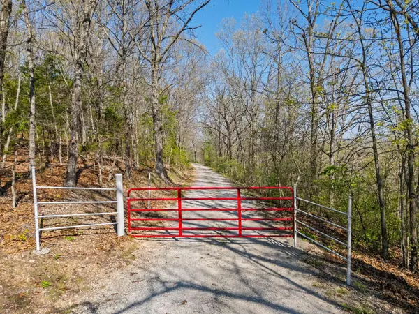 4100 State Highway H, Forsyth, MO 65653