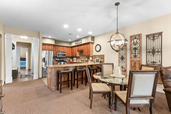 201 Prairie Dunes Drive #1307/1308, Branson, MO 65616