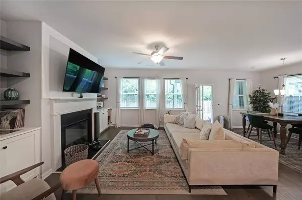 1584 Jacobs WAY, Stone Mountain, GA 30083