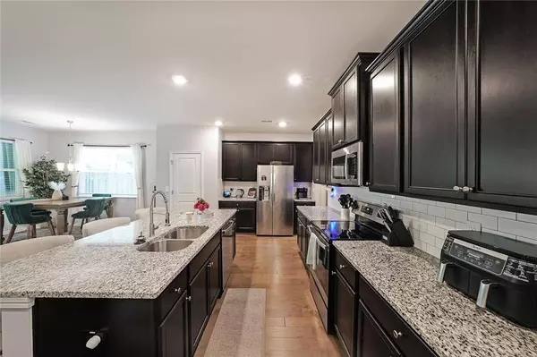 1584 Jacobs WAY, Stone Mountain, GA 30083