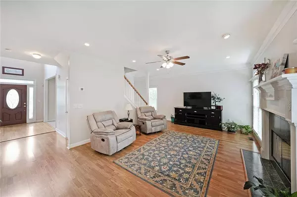 3190 Wood Springs TRCE SW, Lilburn, GA 30047