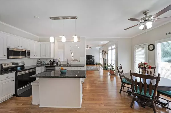 3190 Wood Springs TRCE SW, Lilburn, GA 30047