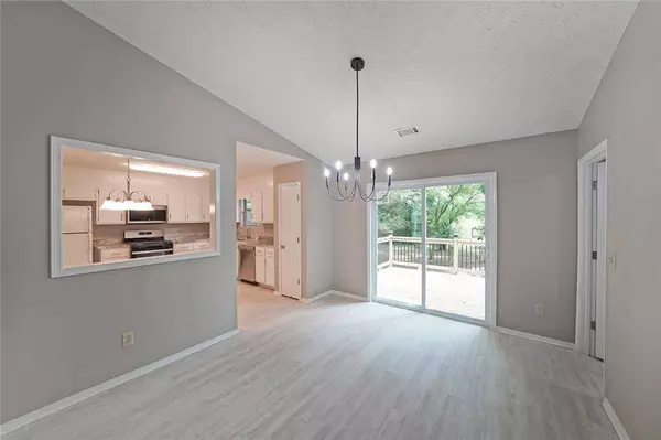 5807 Christopher LN, Lithonia, GA 30058