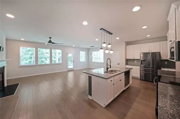 4450 Richmond CT, Stone Mountain, GA 30083