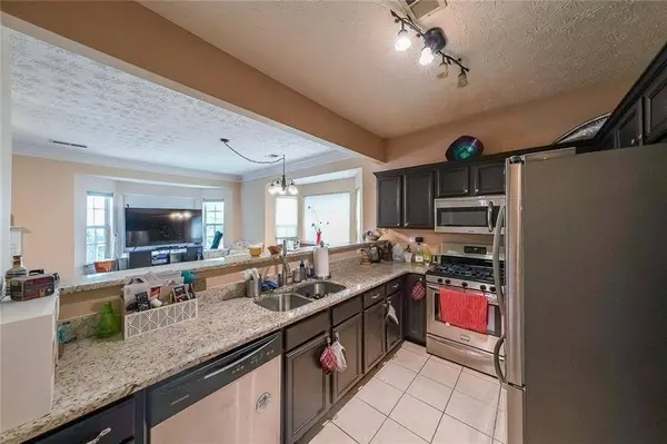 2553 Summit Cove DR, Duluth, GA 30097