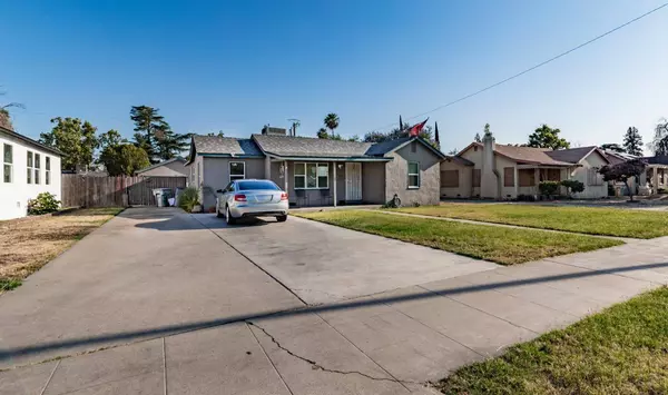 2004 E Clinton AVE, Fresno, CA 93703