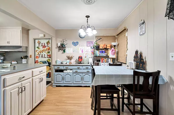 3836 E Richert AVE, Fresno, CA 93726