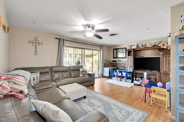 3836 E Richert AVE, Fresno, CA 93726