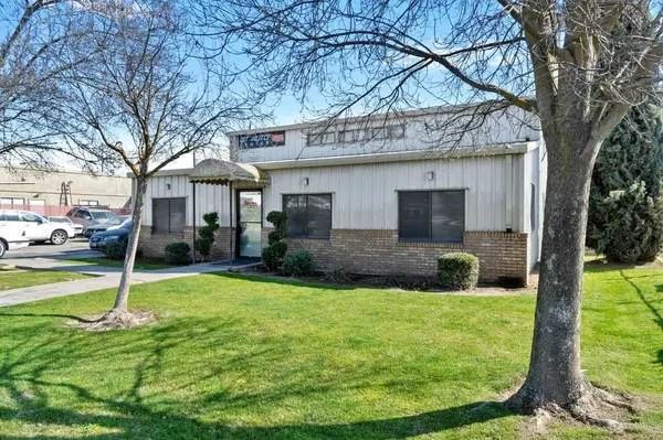 16969 Hill DR, Madera, CA 93638