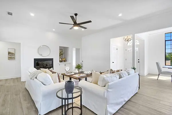 16936 Karen RD, Madera, CA 93636