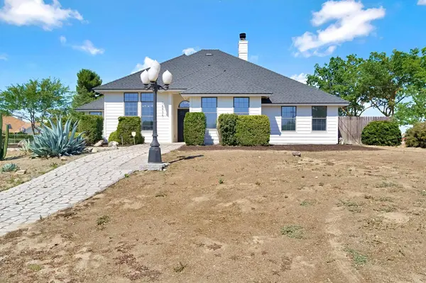 16936 Karen RD, Madera, CA 93636