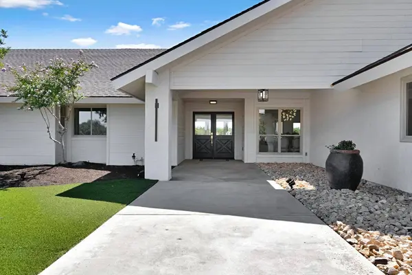 1470 N Locan AVE, Fresno, CA 93737