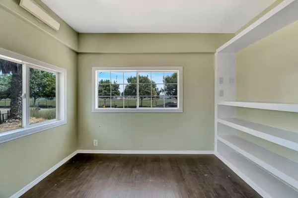 6071 S Clara, Fresno, CA 93706