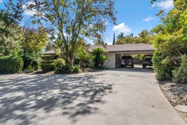 824 E Buckingham WAY, Fresno, CA 93704